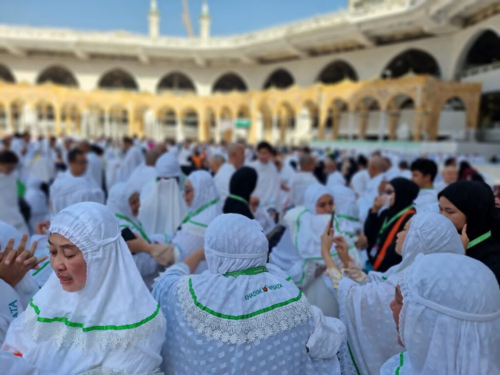 haji khusus khadim wisata